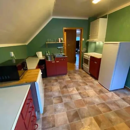 Apartment Leilighet Ved Djevelporten, Svolvaergeita, Lofoten, 2 Soverom